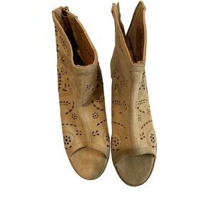 Open Toe Ankle Boot Sandal Maurices Eyelet Suede Leather Size 9M Tan/Camel Color